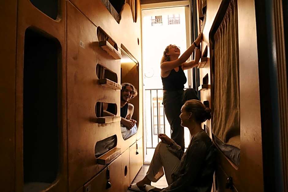 Hostel One Paralelo