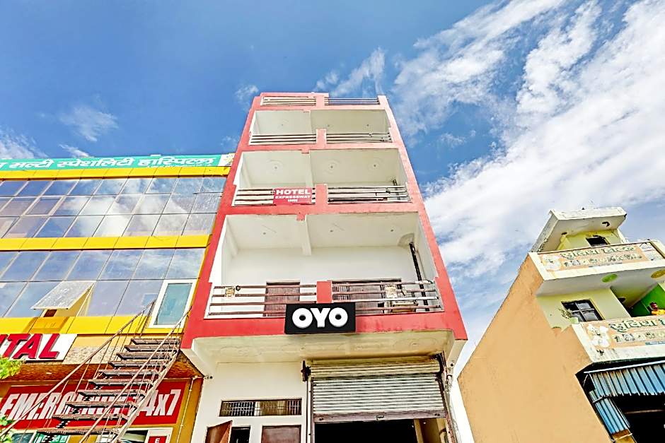 Hotel O Expressway Inn