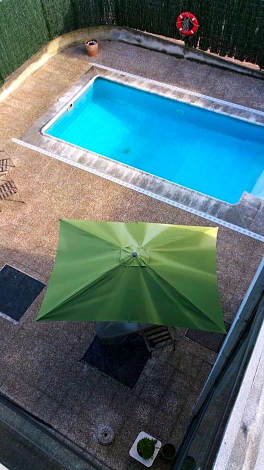 Puerta de Santillana