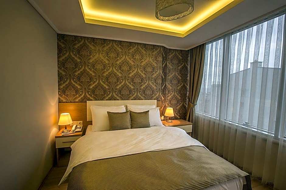 Park Square Hotel