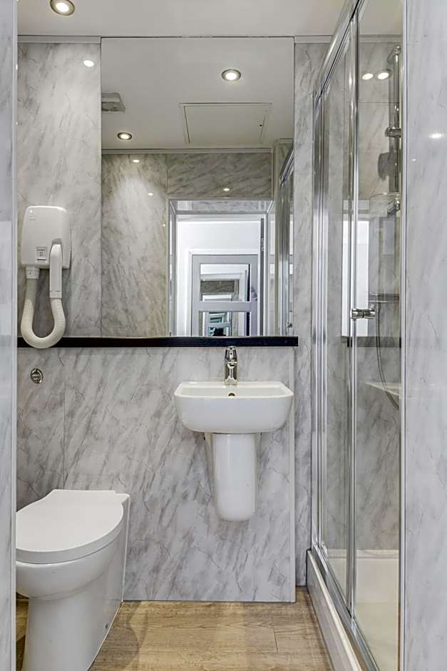 1 Lexham Gardens Hotel