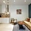 Chic & Comfortable Apartment, Private Terrace
