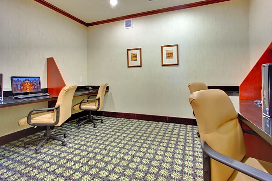 Staybridge Suites Tucson Airport, an IHG Hotel