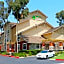 Extended Studio Hotel Suites - Los Angeles - San Dimas