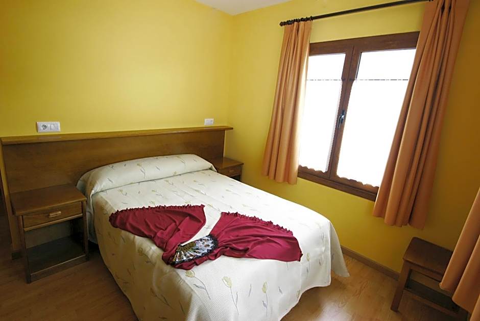 Hotel Restaurante Canero