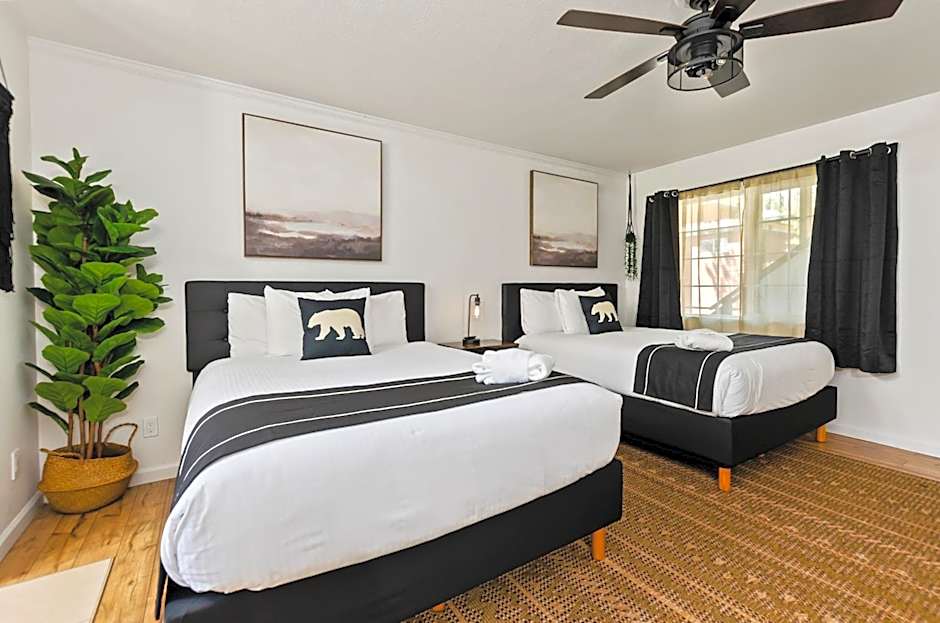 The Jeffrey Hotel