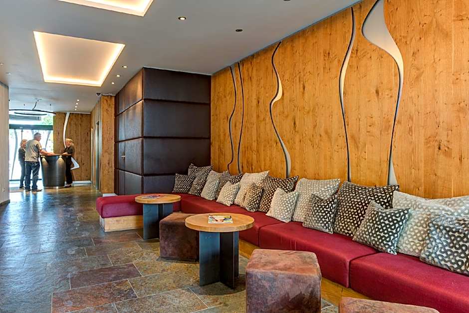 Centro Hotel Stern, Trademark Collection by Wyndham