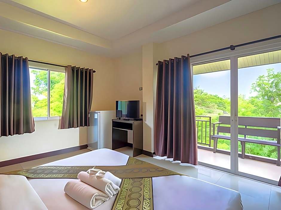 Suphan Lake Hometel