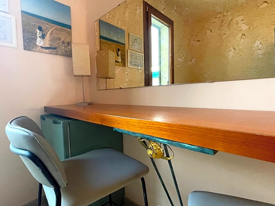 B&B Ophelia – Otranto, OK