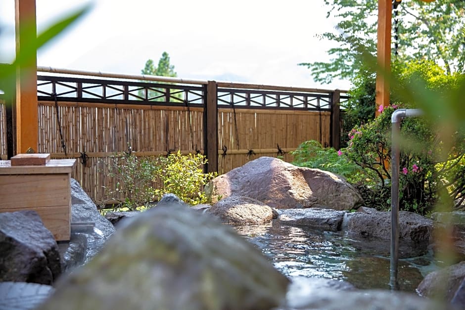 Yufuin Sanso Waremokou Hotel