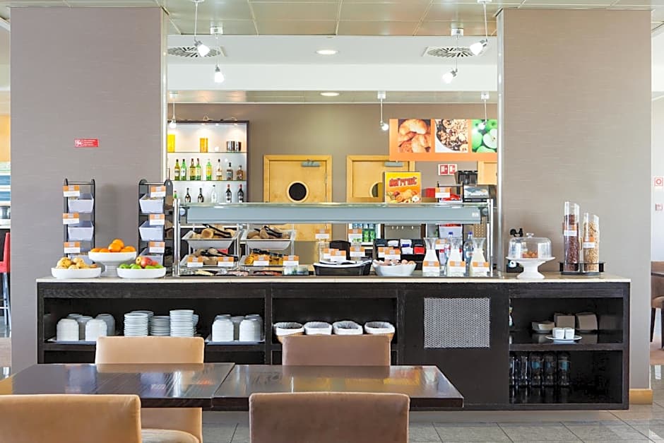 Holiday Inn Express Lisbon-Oeiras By IHG