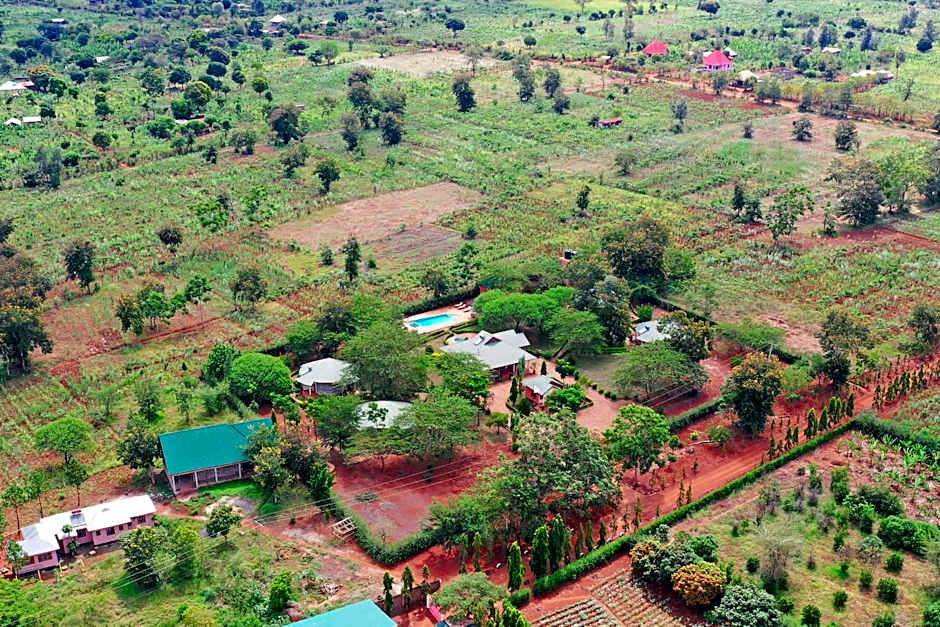 Maktau Mountain Lodge