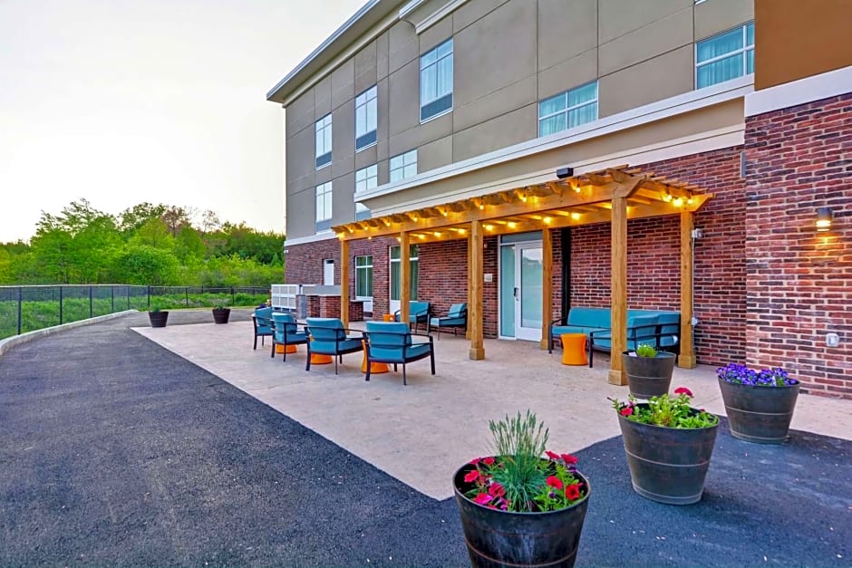 Homewood Suites By Hilton Hadley Amherst