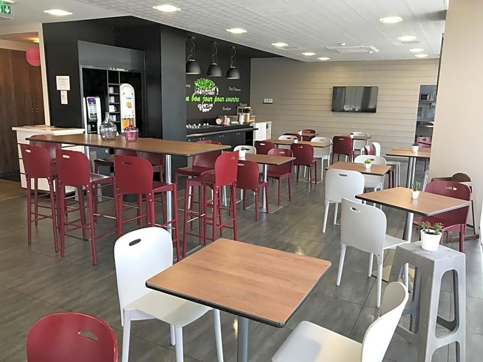 CAMPANILE BELFORT MONTBELIARD Gare La Jonxion