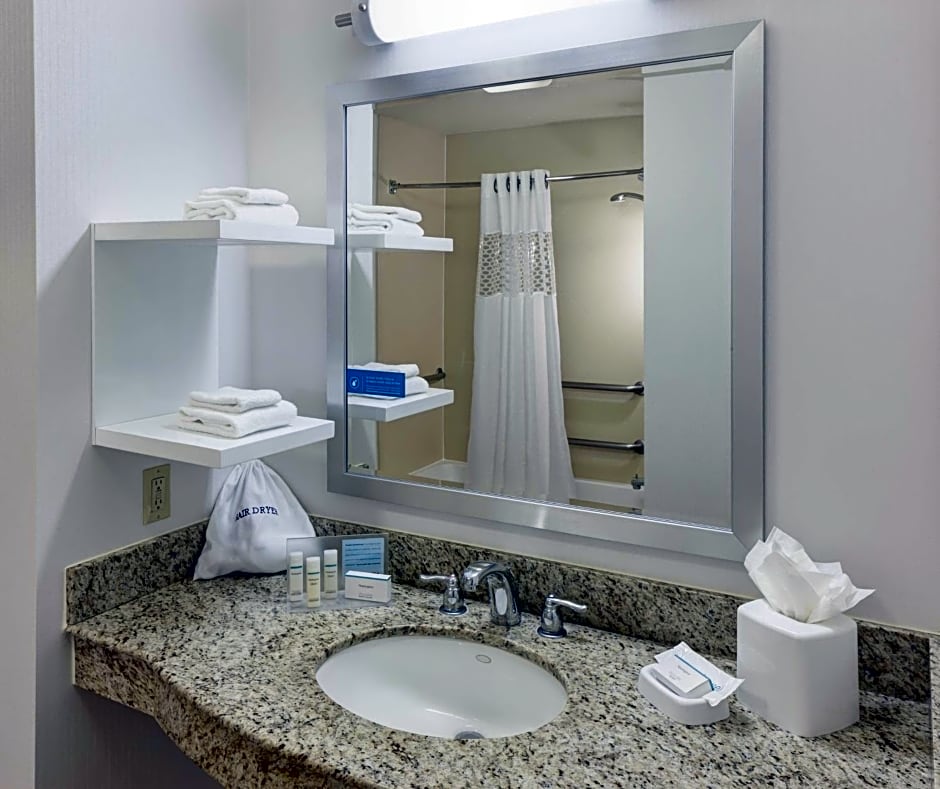 Hampton Inn By Hilton Los Angeles-Orange County-Cypress, Ca