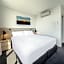 Oaks Nelson Bay Lure Suites