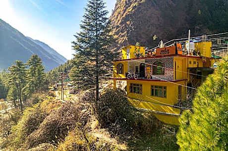Nomads Hostel Kasol