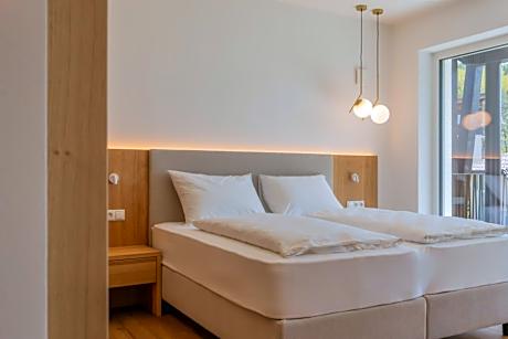 One-Bedroom Apartment with Balcony