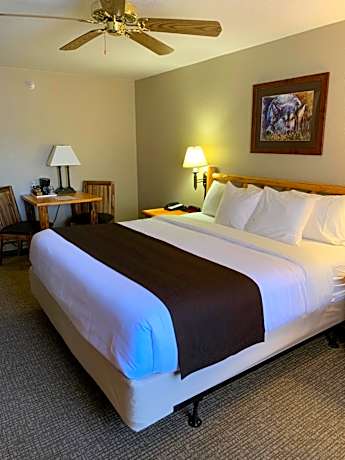 Junior Suite with Mountain View