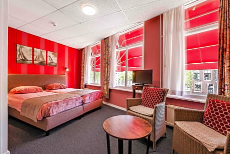 Spacious Double or Twin Room