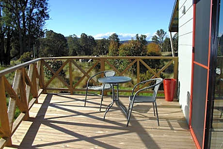Highland Cabins and Cottages at Bronte Park