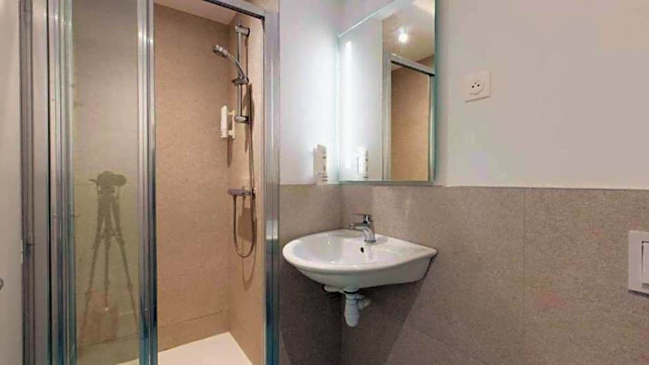 Kyriad ECO - Dijon Sud Chenove