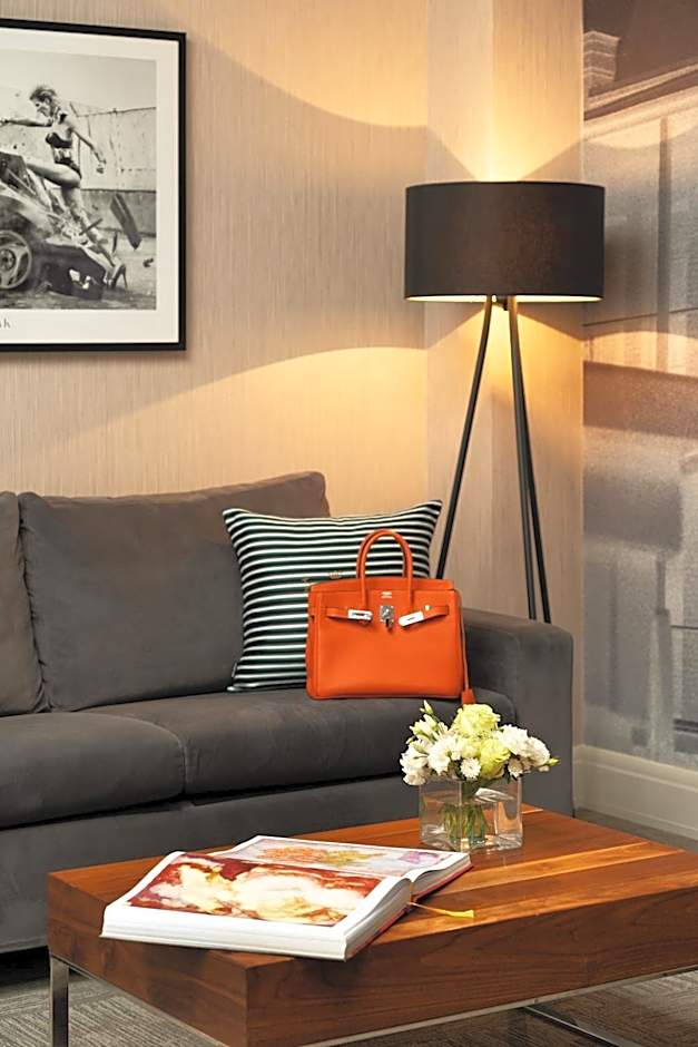 City Park Hotel & Residence