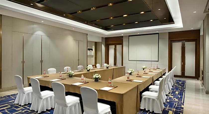 Crowne Plaza Nanchang Riverside By IHG