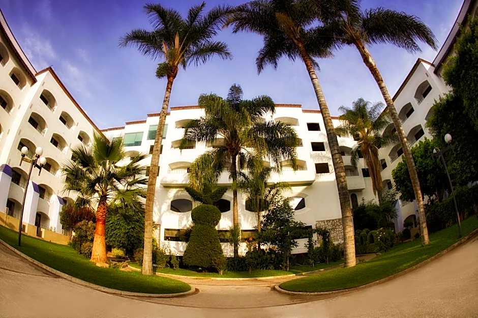 Hotel Gran Plaza & Convention Center