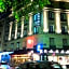 First Hotel Paris Tour Eiffel