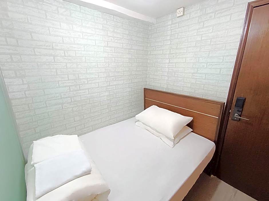 Tempo Inn - West Kowloon HSR Station