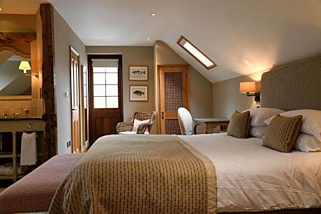 The Bell at Ramsbury