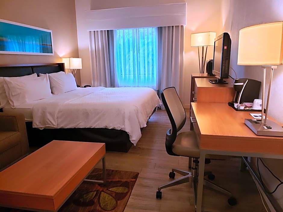 Holiday Inn Express Hotel Pittsburgh-North/Harmarville By IHG