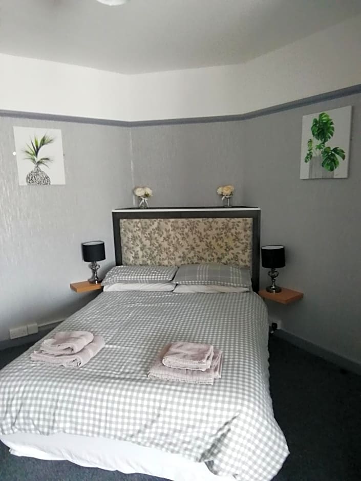 The Old Castle Hotel