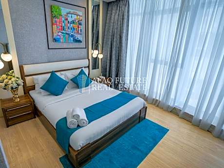 Deluxe One-Bedroom Apartment