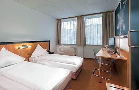 Double Room - Non-Smoking