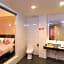Xinhua Hotel