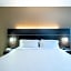 Holiday Inn Express Hotel & Suites Ashland