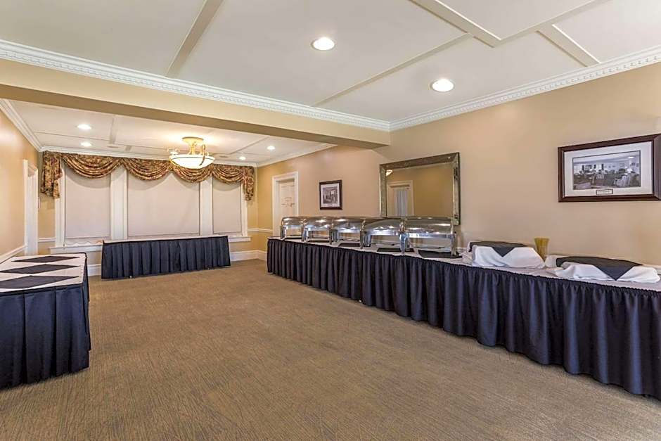 Traditions Hotel & Spa, Ascend Hotel Collection