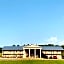 Weston Inn & Suites