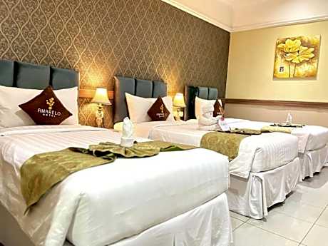 Superior Triple Room