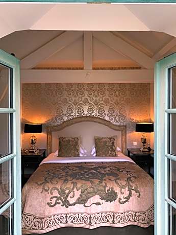 Family  Apartment - 230 ft² Parking Included