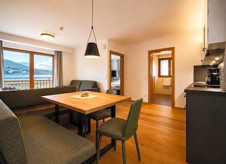 Double Room with Lake View