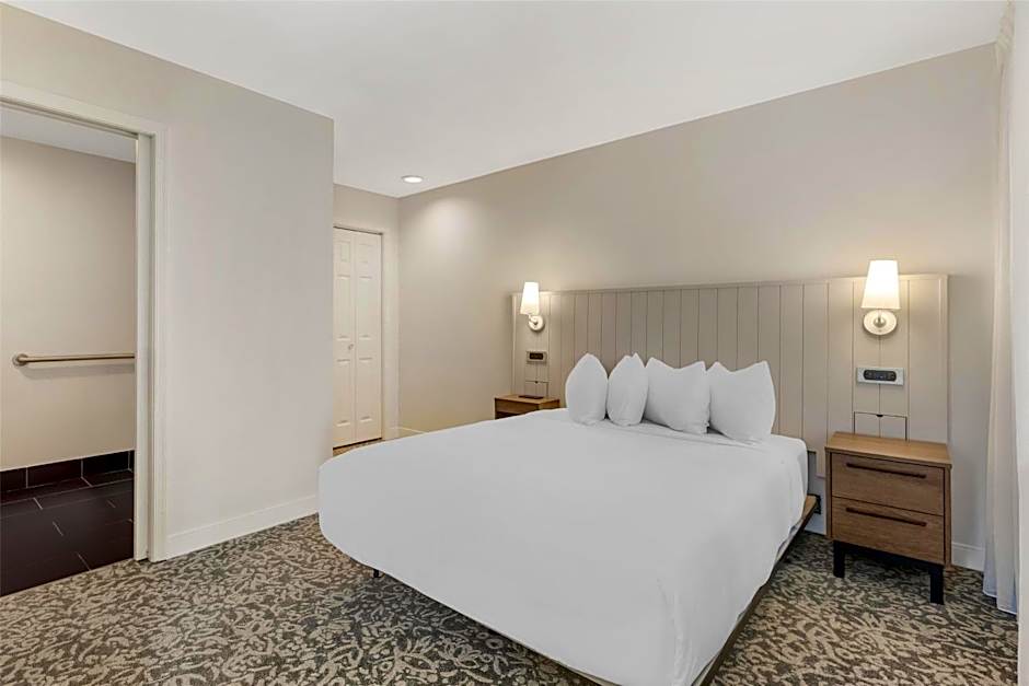 Sonesta ES Suites Dulles Airport