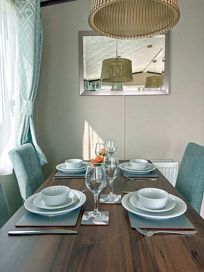 Pemberton Avon pitch 30 Creek Caravan Park dog friendly