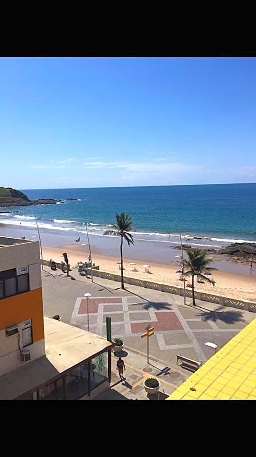 Flat Vista Mar Frente ou Lateral na Barra em Salvador