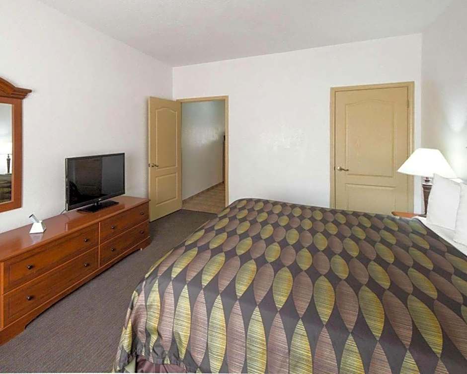 Quality Inn & Suites Rio Grande City