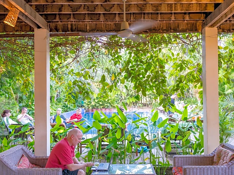 Sambor Village Hotel