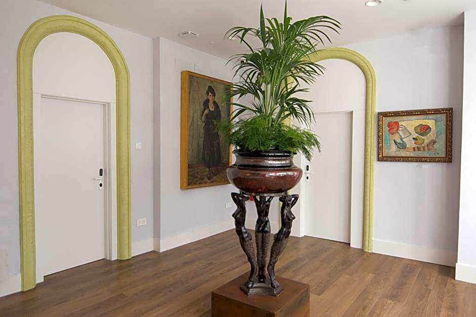 Hotel Oleum - Parking Gratuito bajo disponibilidad y reserva previa