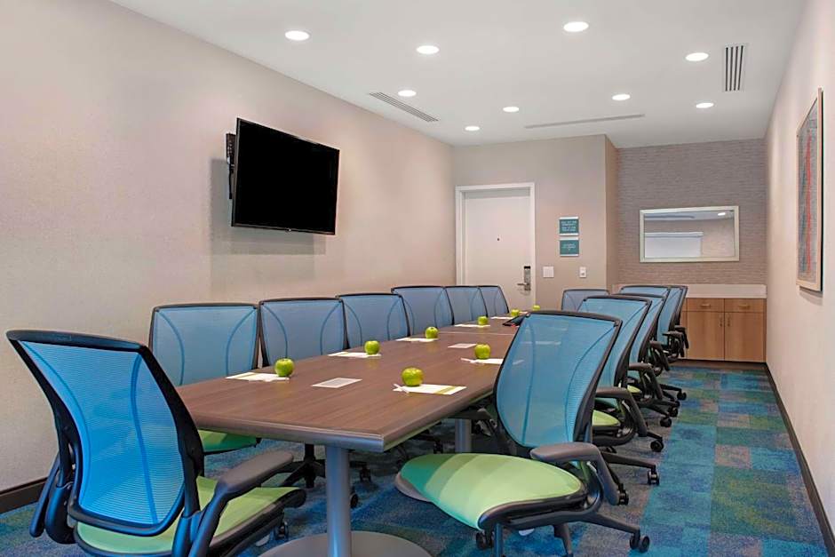 Home2 Suites By Hilton Fayetteville North